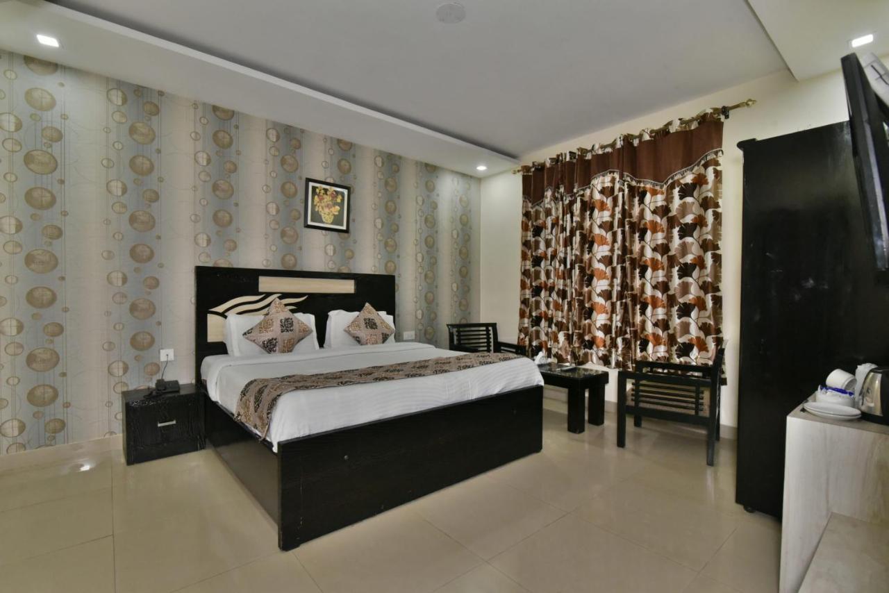 Hotel Wild Rose - Dalhousie Dış mekan fotoğraf